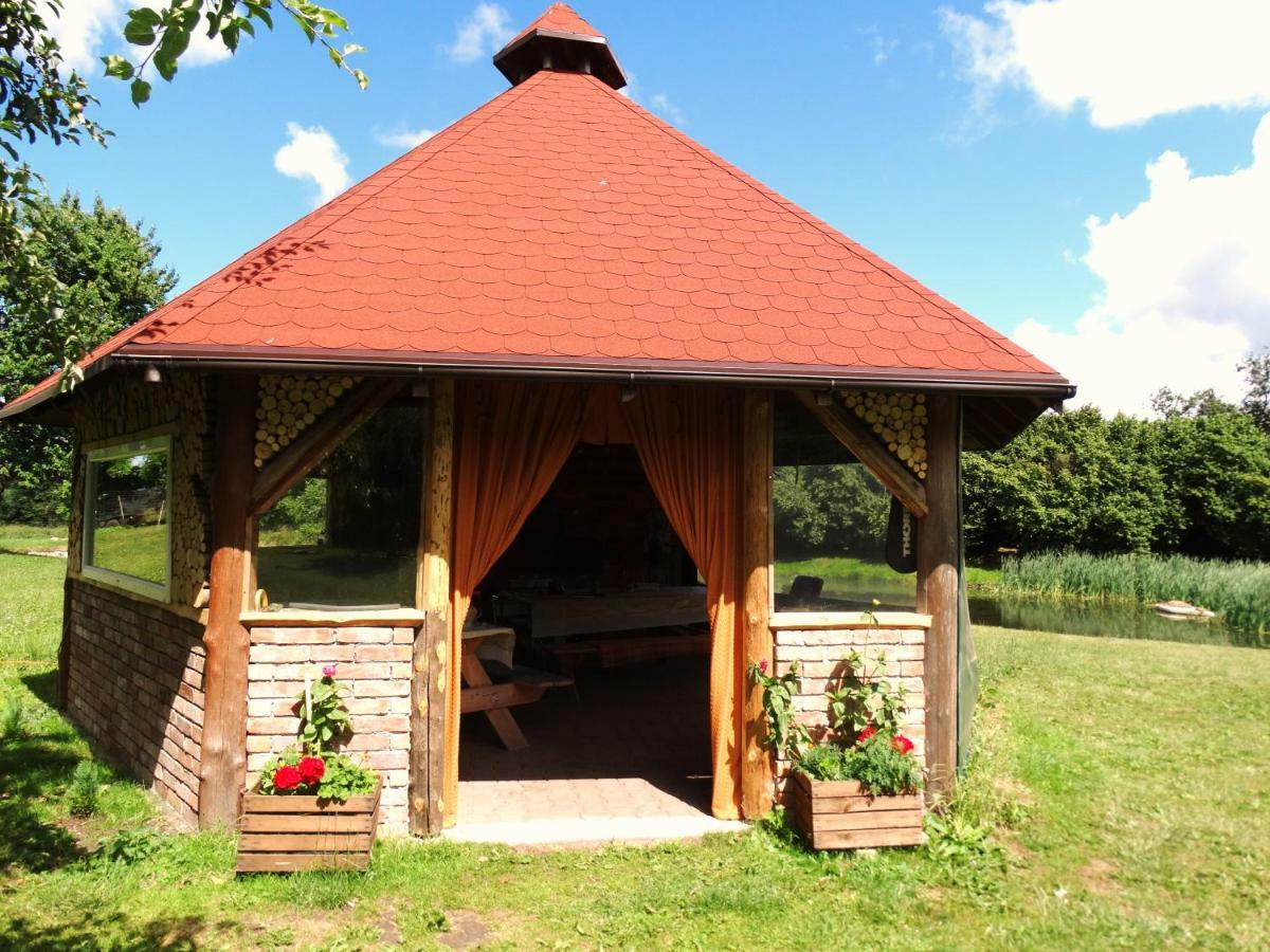 Apartamento Nad Stawami Zwartowko Exterior foto